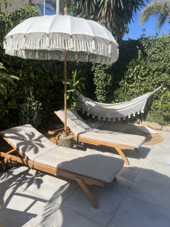 Beliani Akaasiapuinen Aurinkotuoli Java Sale