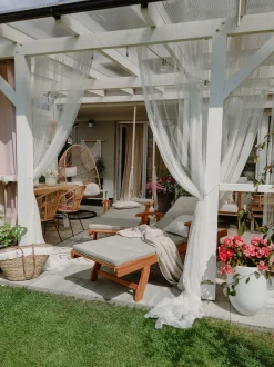 Beliani Akaasiapuinen Aurinkotuoli Java Sale