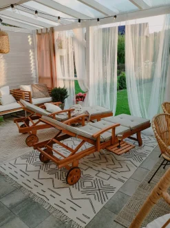 Beliani Akaasiapuinen Aurinkotuoli Java Sale