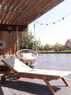 Beliani Aurinkotuoli Ruskeanharmaalla Pehmusteella Cesana Online