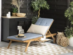 Beliani Aurinkotuoli Sinisella Pehmusteella Cesana Clearance