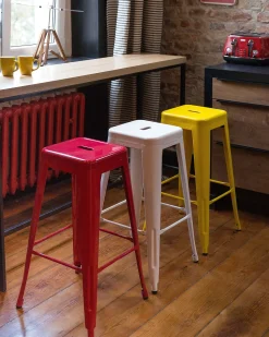 Beliani Baarijakkara Teras Keltainen 76 Cm 2 Kpl Cabrillo Discount