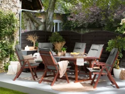 Beliani 6-Istuttava Akaasiapuinen Ulkoruokailuryhma Harmailla Pehmusteilla Toscana Hot