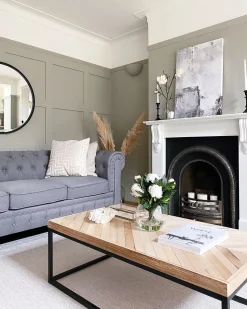 Beliani 3-Istuttava Sohva Kangas Vaaleanharmaa Chesterfield Store