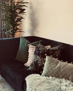 Beliani 3-Istuttava Sohva Samettinen Musta Arvika Flash Sale