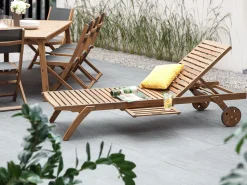 Beliani 8-Istuttava Ulkoruokailuryhma Ja Aurinkotuolit Akaasia Vaalea Puu Cesana Cheap