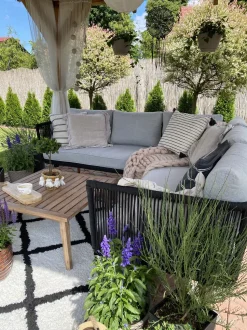 Beliani 5-Istuttava Ulkosohvaryhma Akaasia Musta Alcamo Hot