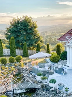 Beliani 6-Istuttava Ulkosohvaryhma Polyrottinki Vasenk. Ruskeanharmaa Contare New