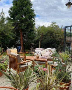 Beliani 4-Istuttava Ulkosohvaryhma Akaasia Vaalea Puu Manila Fashion