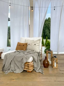 Beliani 4-Istuttava Ulkosohvaryhma Rottinki Vasenk. Luonnonvari Varallo Clearance