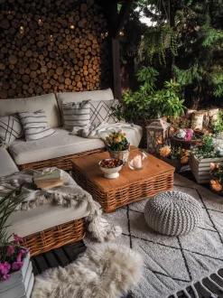 Beliani 4-Istuttava Ulkosohvaryhma Rottinki Vasenk. Luonnonvari Varallo Clearance