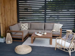 Beliani 4-Istuttava Ulkosohvaryhma Akaasia Oikeak. Vaalea Puu Timor Fashion