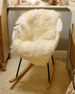 Beliani Keinutuoli Muovi Valkoinen Harmony Hot