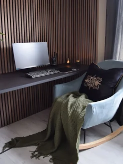 Beliani Keinutuoli Sametti Vaaleanharmaa Oxie New