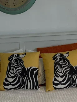 Beliani Koristetyyny Keltainen 45 X 45 Cm 2 Kpl Manketti Outlet