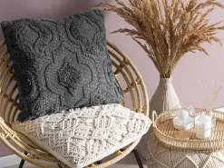 Beliani Koristetyyny Puuvilla Harmaa Kohokuvioitu 45 X 45 Cm 2 Kpl Paika Hot