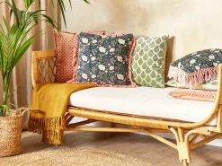 Beliani Koristetyyny Sametti Monivarinen 45 X 45 Cm Parrotia New