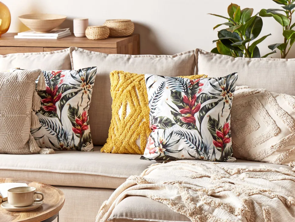 Beliani Koristetyyny Sametti Vihrea/Punainen 45 X 45 Cm 2 Kpl Edelweiss Online