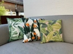 Beliani Koristetyyny Ulkokayttoon 2Kpl Setti 45 X 45 Cm Lehtikuviolla Pavelli Best