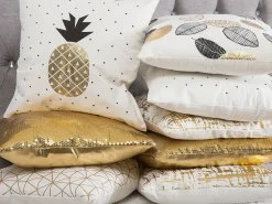 Beliani Koristetyynysetti 2 Kpl 45X45Cm Ananasprintilla Yasmin Flash Sale