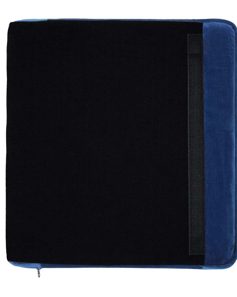 Beliani Laivastonsininen Samettiverhoiltu Nojatuoli Chesterfield Hot