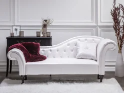 Beliani Lampaantalja Viininpunainen Uluru Sale