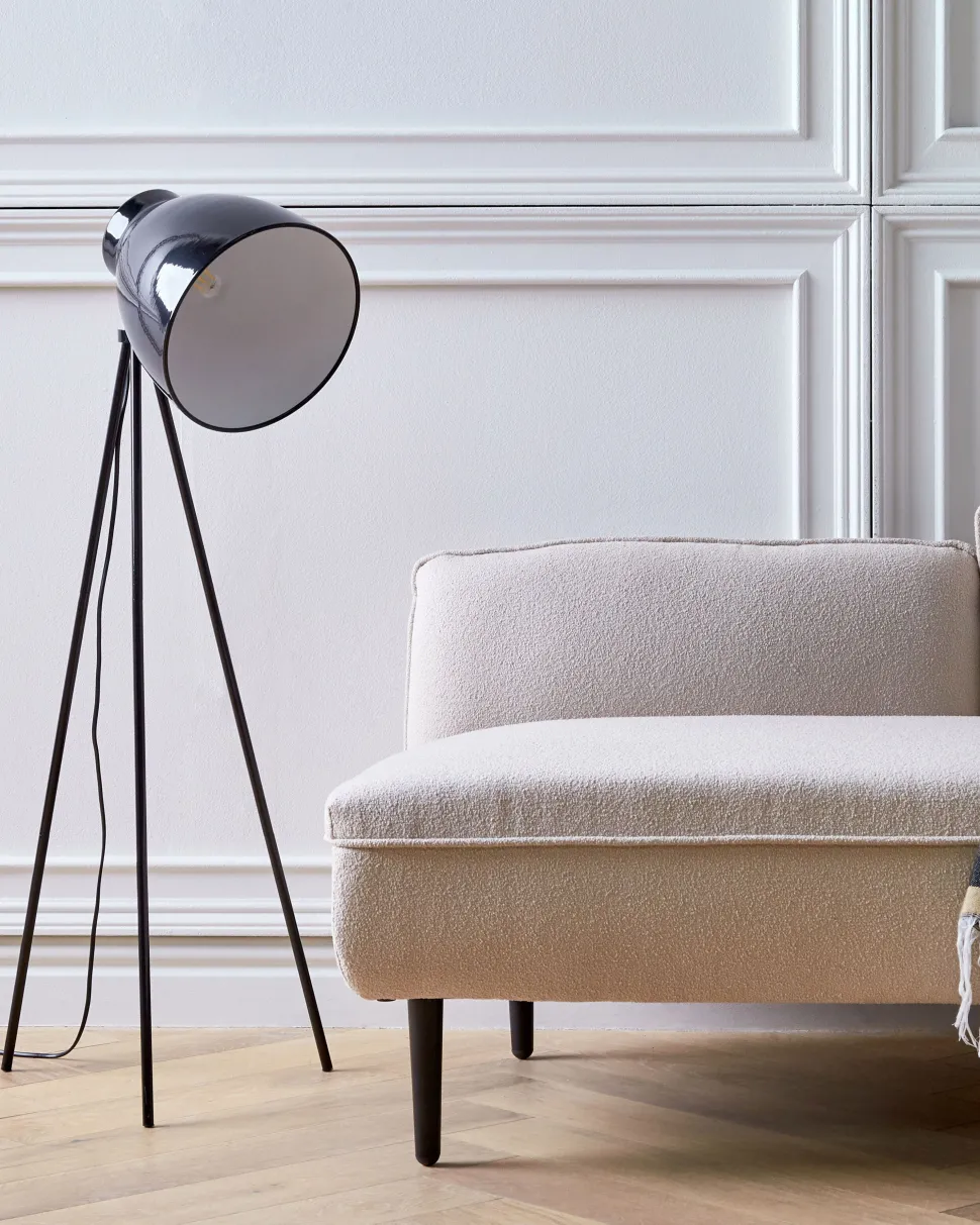 Beliani Lattiavalaisin Metalli Musta Tamega Clearance