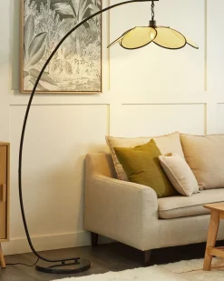 Beliani Lattiavalaisin Rauta Musta/Luonnovari Merrica Shop