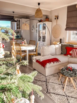 Beliani Lattiavalaisin Rottinki Luonnonvari/Musta Guaviare Clearance