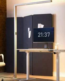 Beliani Led-Lattiavalaisin Alumiini Hopea Mensa Clearance