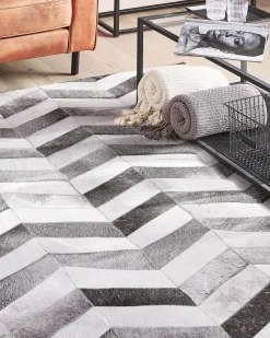 Beliani Matto Lehmannahka Harmaa 140 X 200 Cm Aksaz Outlet