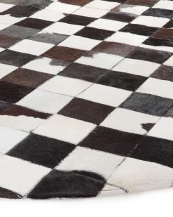 Beliani Matto Lehmannahka Mustavalkoinen 140 Cm Bergama Hot