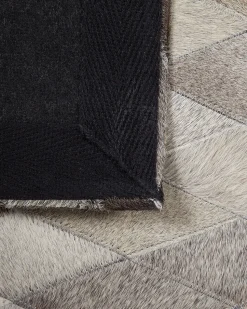 Beliani Matto Lehmannahka Valkoinen/Harmaa 160 X 230 Cm Maldan Shop