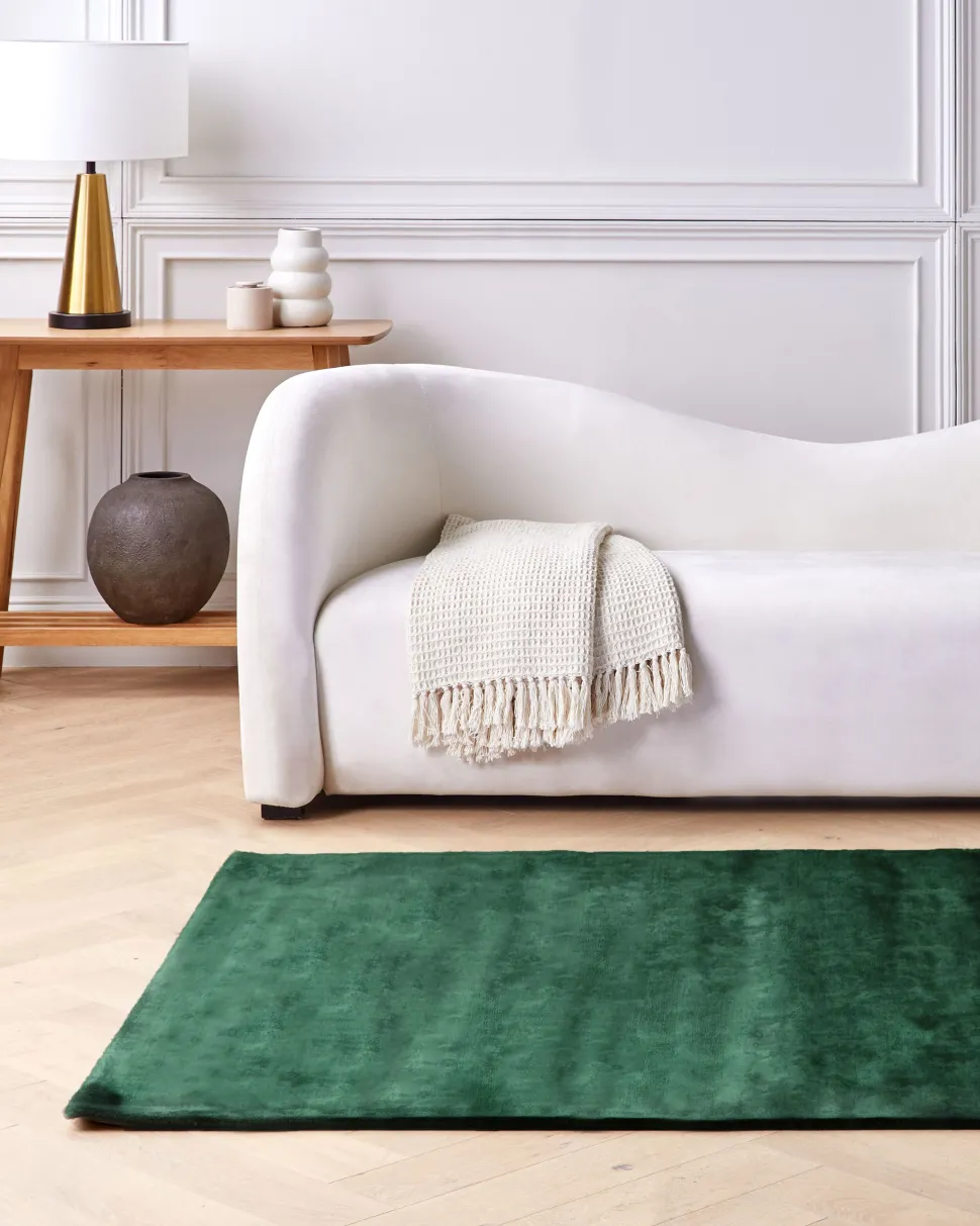 Beliani Matto Viskoosi Tummanvihrea 140 X 200 Cm Gesi Ii Fashion