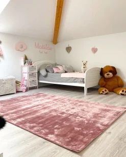 Beliani Matto Viskoosi Vaaleanpunainen 160 X 230 Cm Gesi Ii Outlet