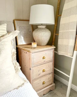 Beliani Poytavalaisin Keraaminen Kermanvalkoinen Caine Hot