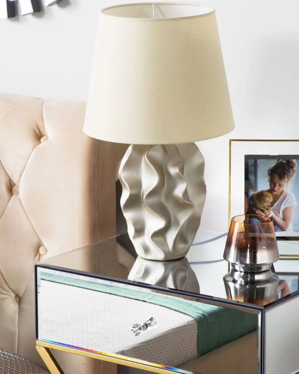 Beliani Poytavalaisin Keraaminen Valkoinen/Kulta Allika Shop