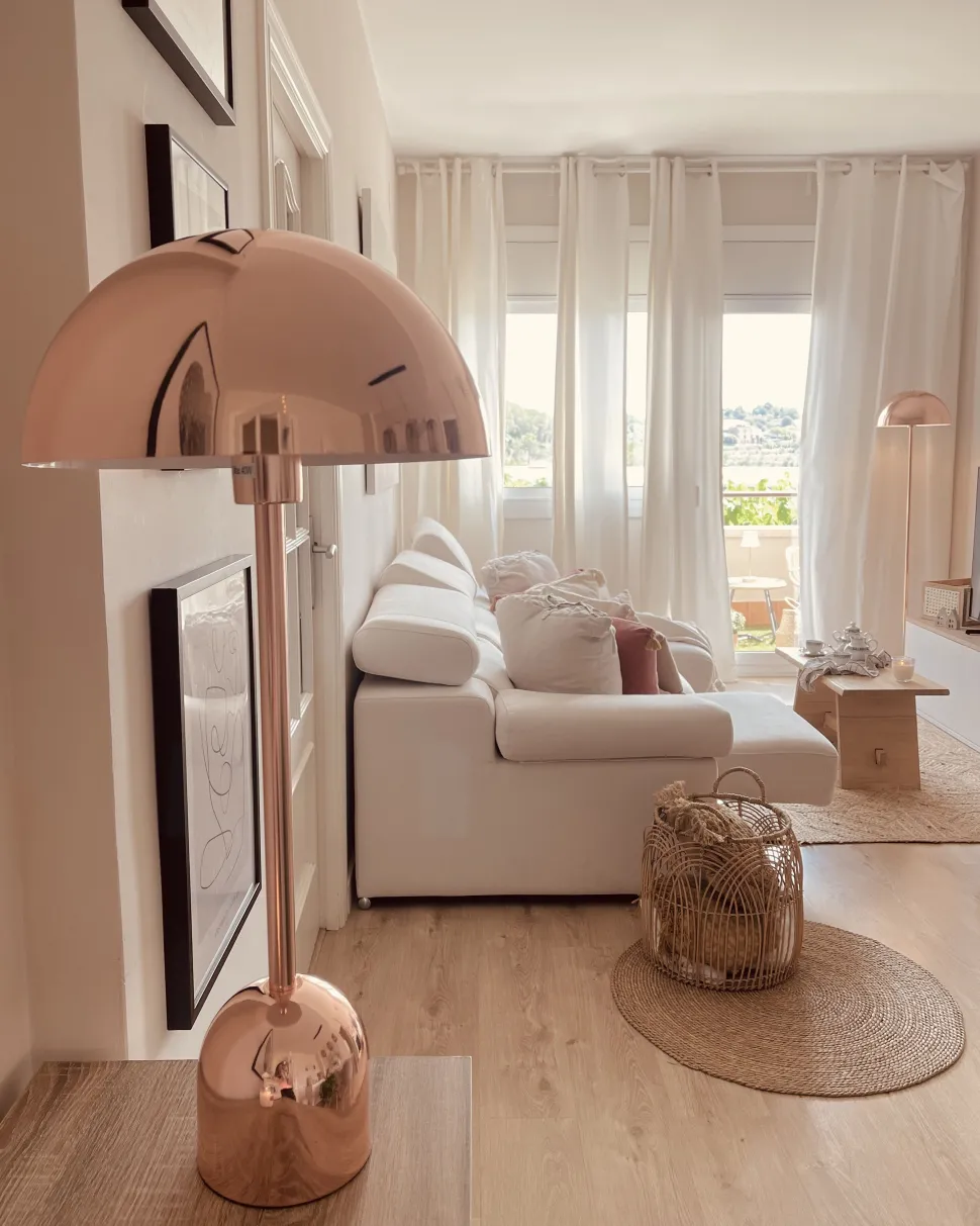 Beliani Poytavalaisin Metalli Kupari Macasia New