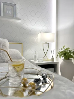 Beliani Poytavalaisin Metalli Valkoinen/Kulta Yasuni Flash Sale