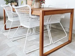 Beliani Puutarhapoyta Akaasia Vaalea Puu 180 X 90 Cm Sassari Best