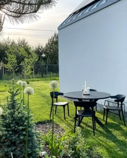 Beliani Puutarhapoyta Alumiini Musta 120 Cm Maletto Online