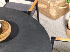 Beliani Puutarhapoyta Alumiini Musta 120 Cm Maletto Online