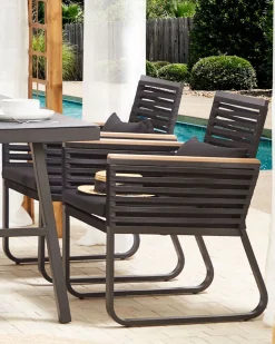 Beliani Puutarhatuoli 2 Kpl Metallinen Musta Canetto Outlet