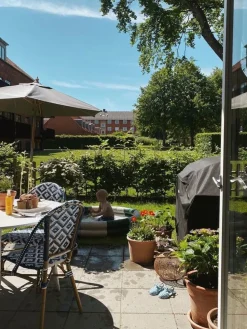 Beliani Puutarhatuolit 4Kpl Setti Sinivalkoinen Rifreddo Outlet