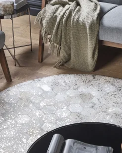 Beliani Pyorea Matto Lehmannahka Hopea 140 Cm Bozkoy Flash Sale