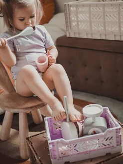 Beliani Rahi Sametti Säilytystila Vaaleanruskea 72 X 42 Cm Michigan Best