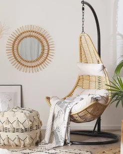 Beliani Riipputuoli Jalustalla Polyrottinki Luonnonvari Atri Ii Outlet