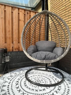 Beliani Riipputuoli Jalustalla Polyrottinki Harmaa Tollo Best