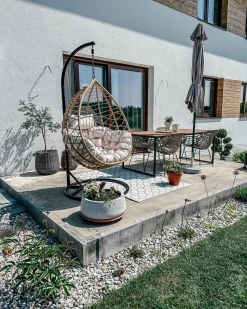 Beliani Riipputuoli Jalustalla Polyrottinki Luonnonvari Arsita Shop