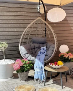 Beliani Riipputuoli Jalustalla Polyrottinki Harmaa Arsita Online